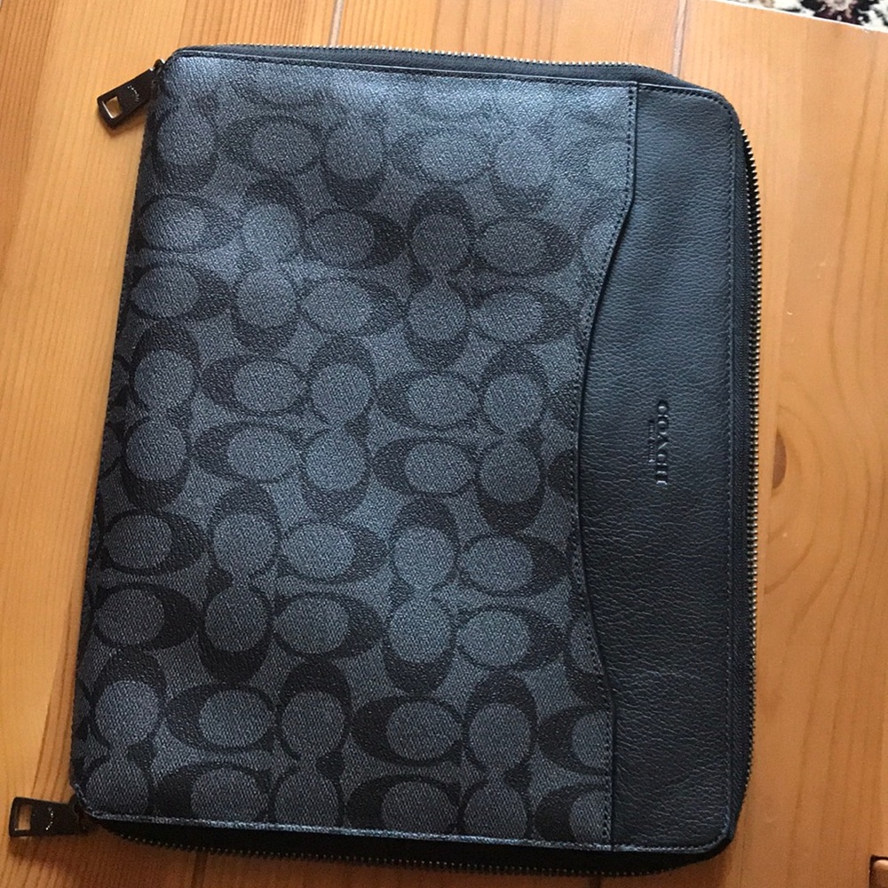 Coach portfolio/iPad case/tablet case/tech case